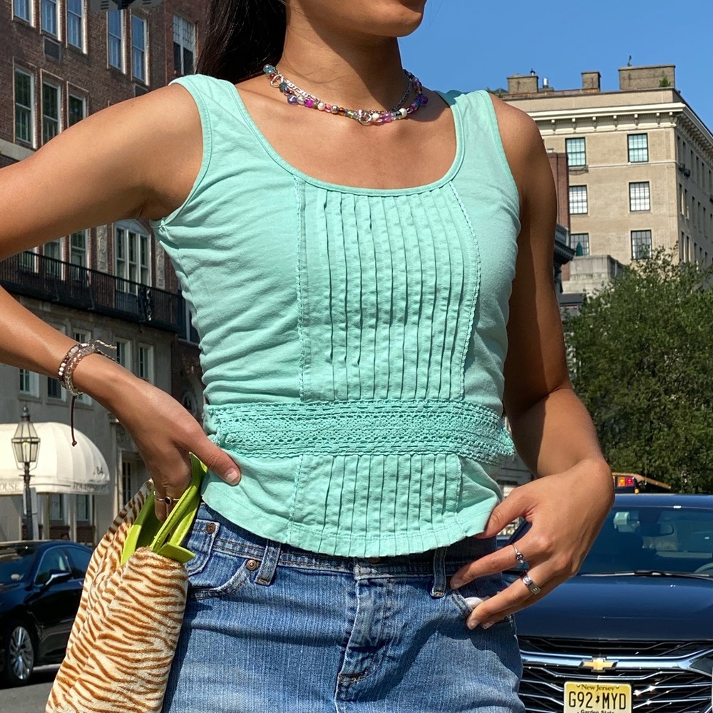 Mint green tank top with ridges